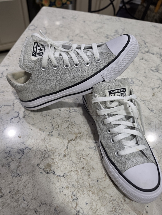 Converse Shoes - Converse Low Top Sneakers - Light Gray & White